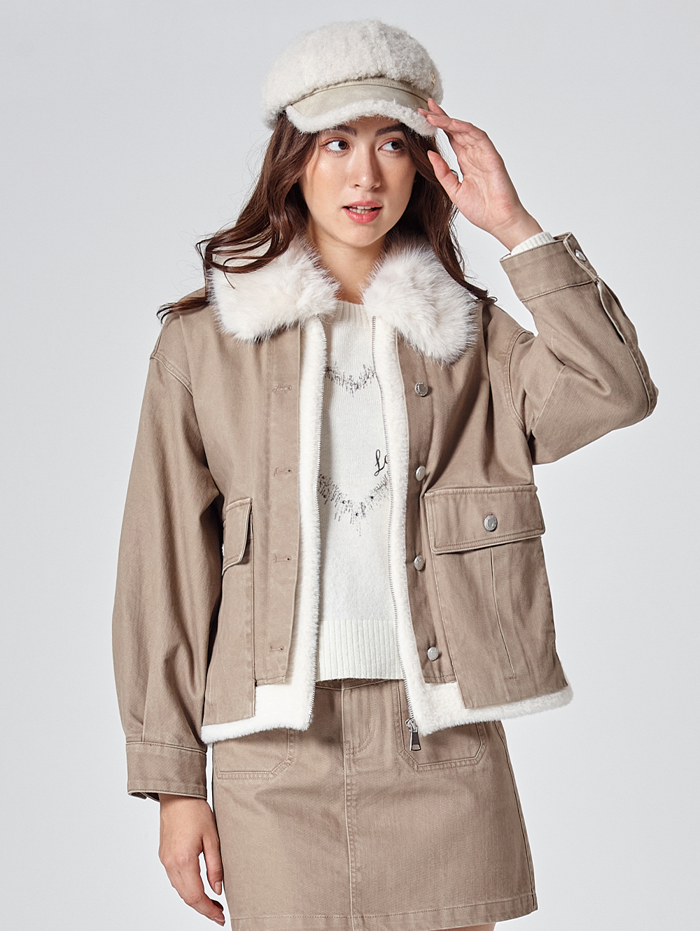 DITA甜酷感剪接毛絨寬版外套