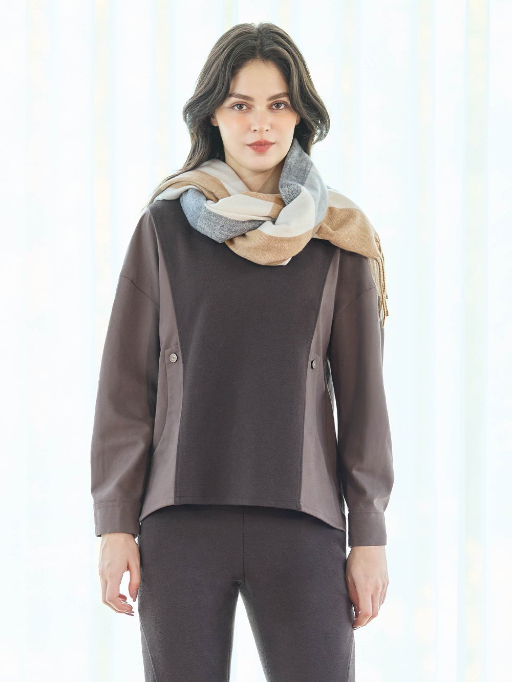 JOAN平織手袖拼接彈性上衣