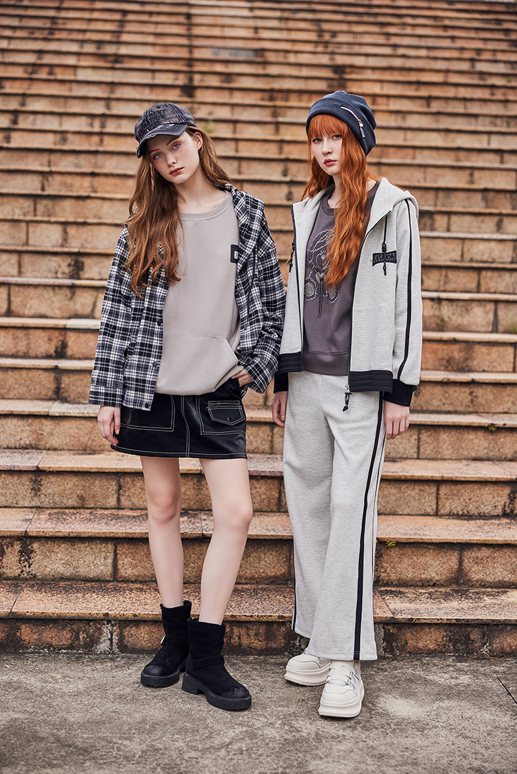 abito格紋連帽上衣