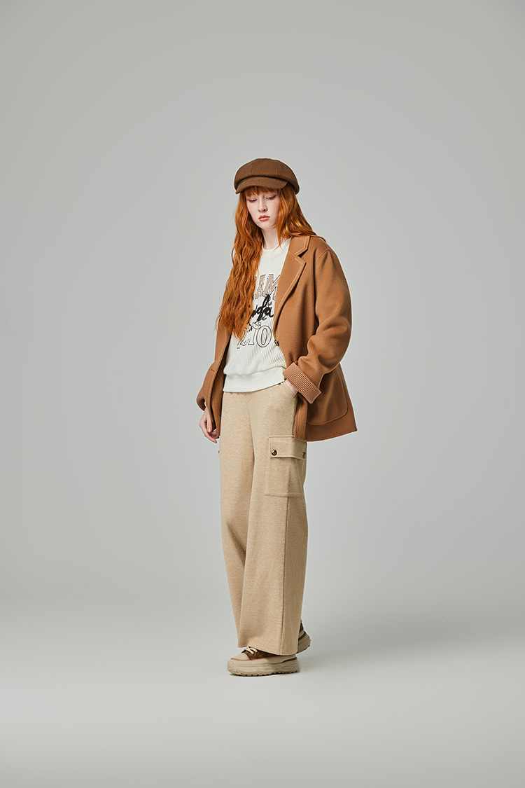 abito休閒字樣刺繡上衣