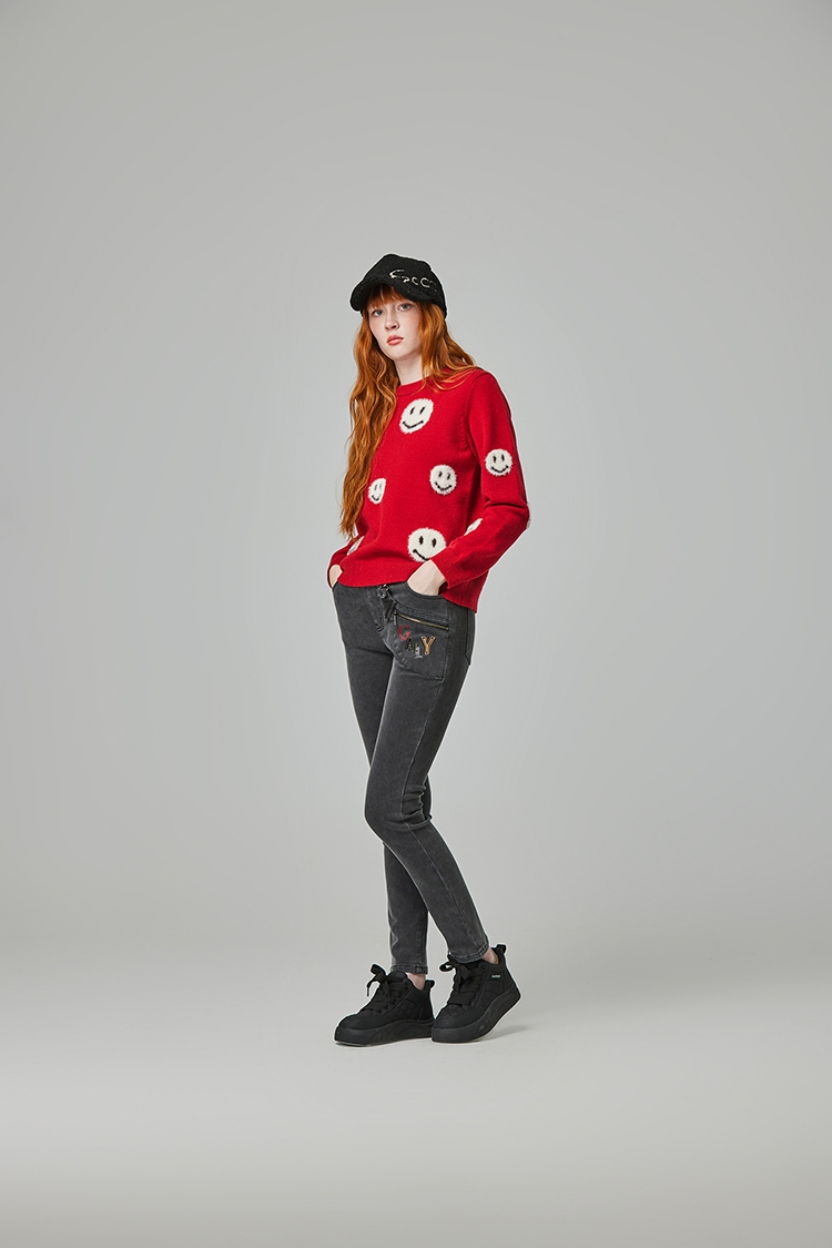 abito刺繡字內刷毛直筒褲