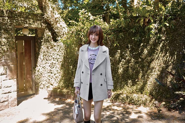 DITA中長版雙排扣毛料外套