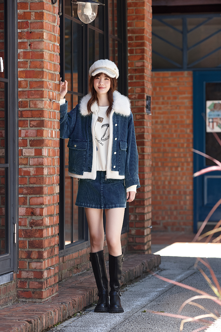 DITA甜酷感剪接毛絨寬版外套