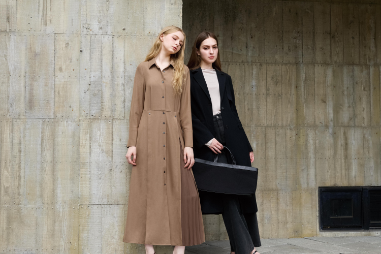 DENOVO柔滑親膚皺褶設計彈性上衣