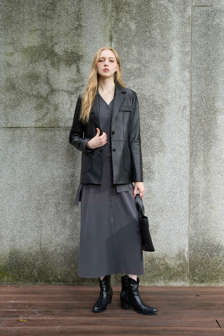 DENOVOV領針織排釦洋裝(附針織披肩)